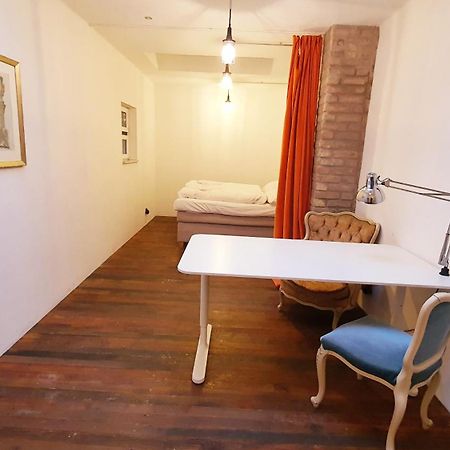 Helles Zimmer Im Loft Mannheim Exterior photo